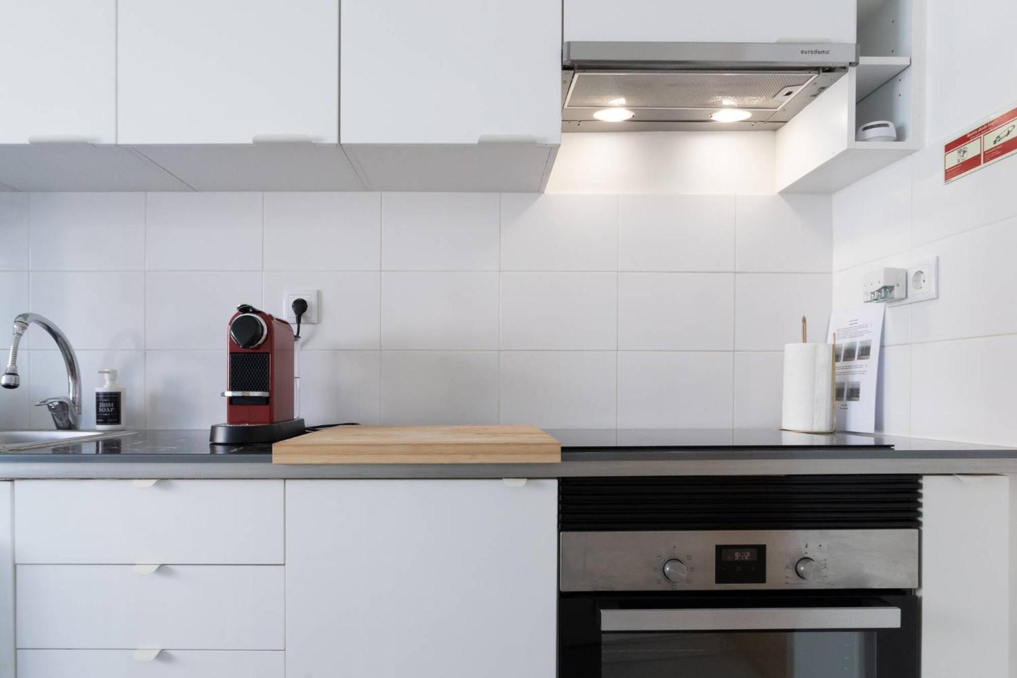 Apartamento Serene 2-bedroom Flat With Garden View In Benfica