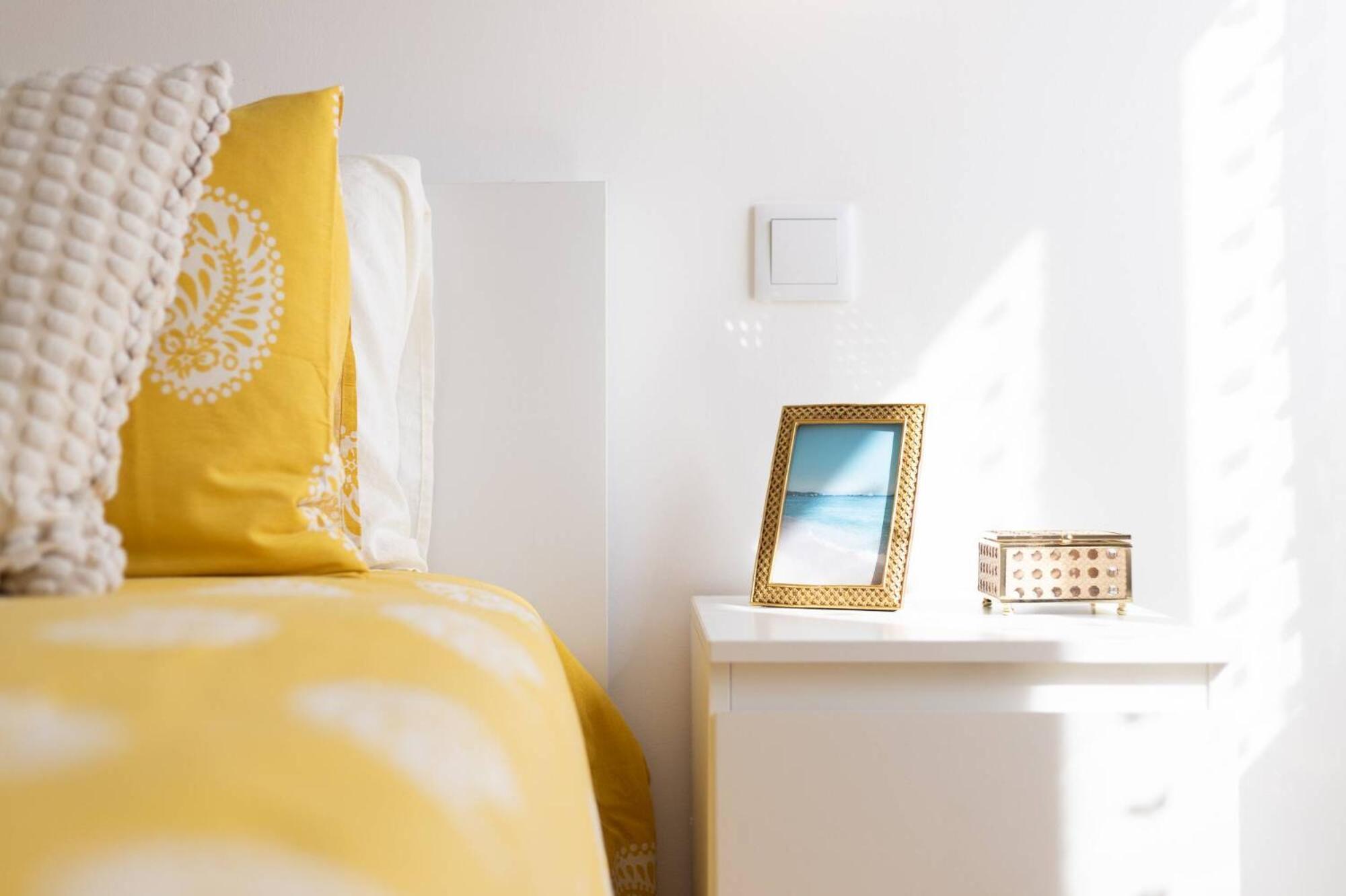 Serene 2-bedroom Flat With Garden View In Benfica Apartamento