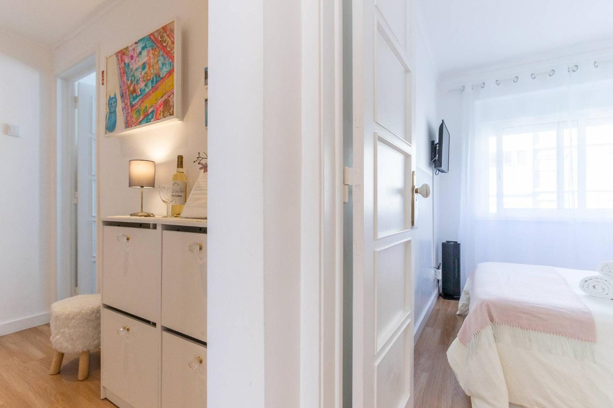 Serene 2-bedroom Flat With Garden View In Benfica Apartamento *