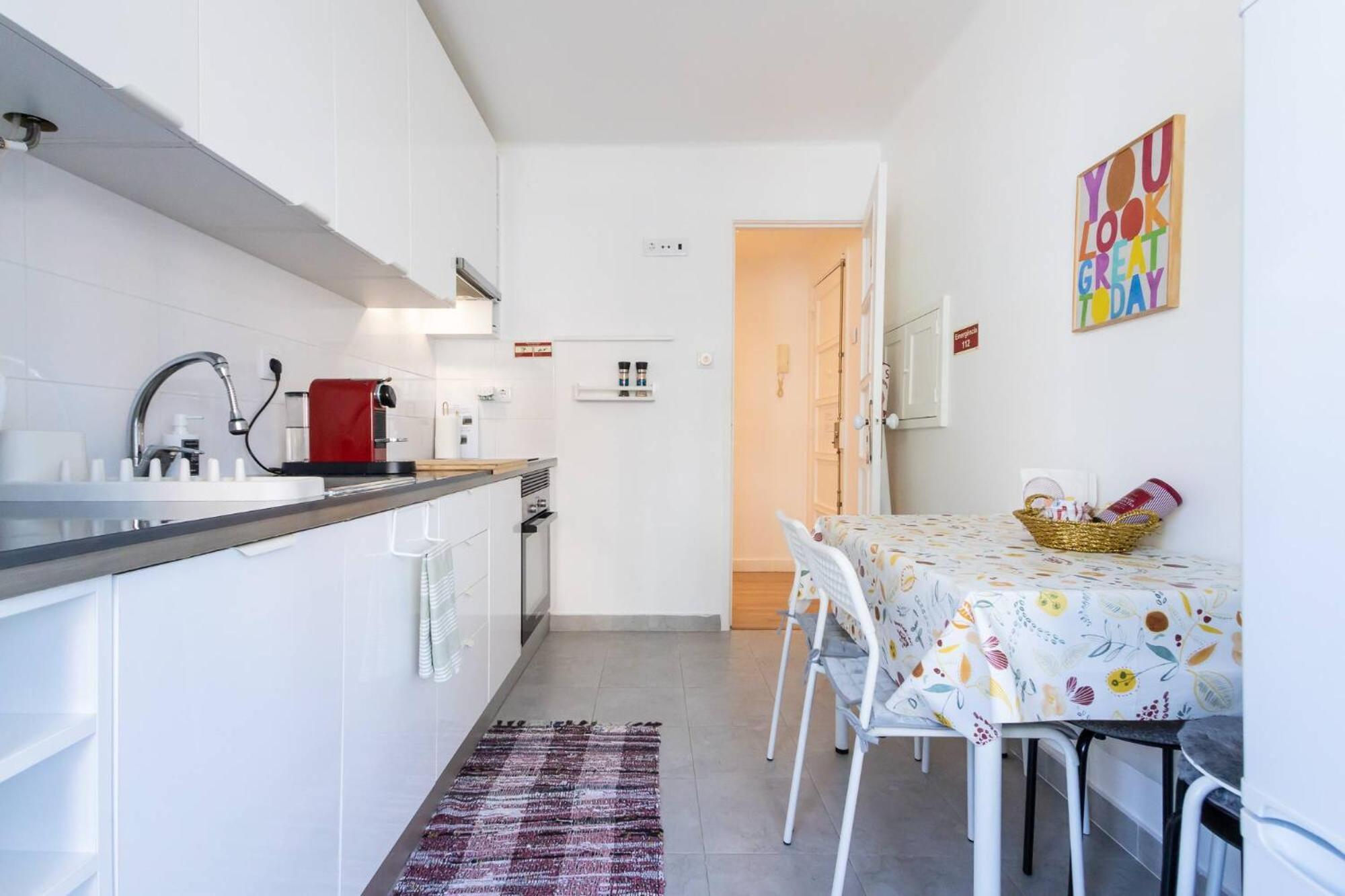 Apartamento Serene 2-bedroom Flat With Garden View In Benfica